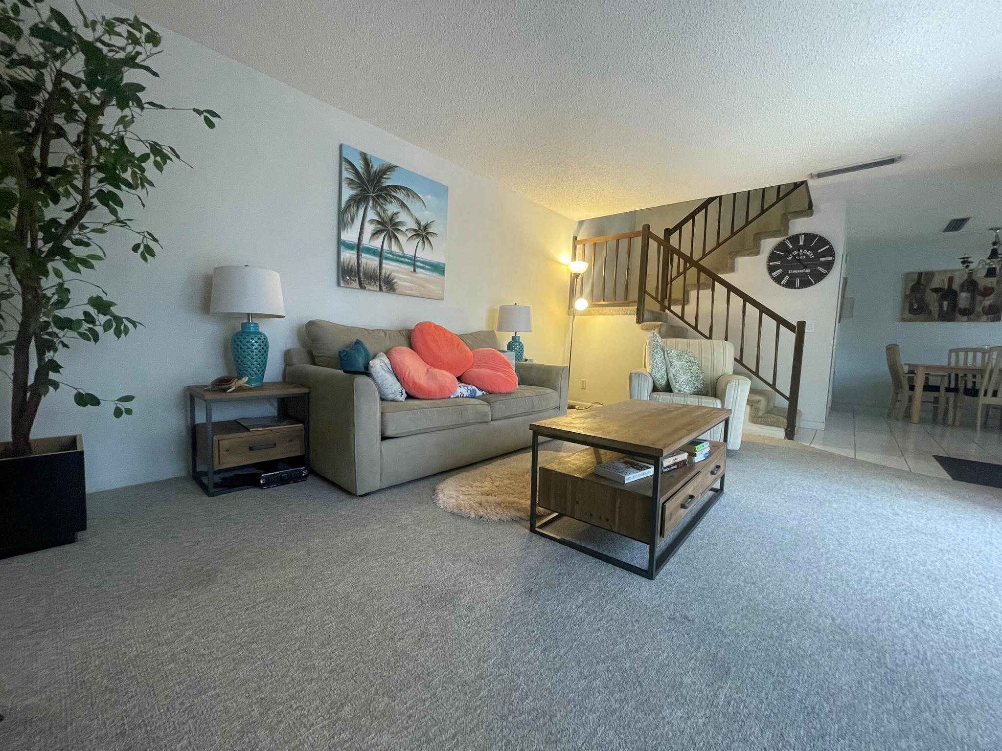 ISLAND VILLAGE PHASE I - Residential Lease