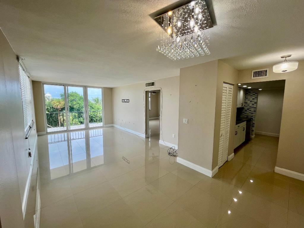 CROTON HARBOR - Residential