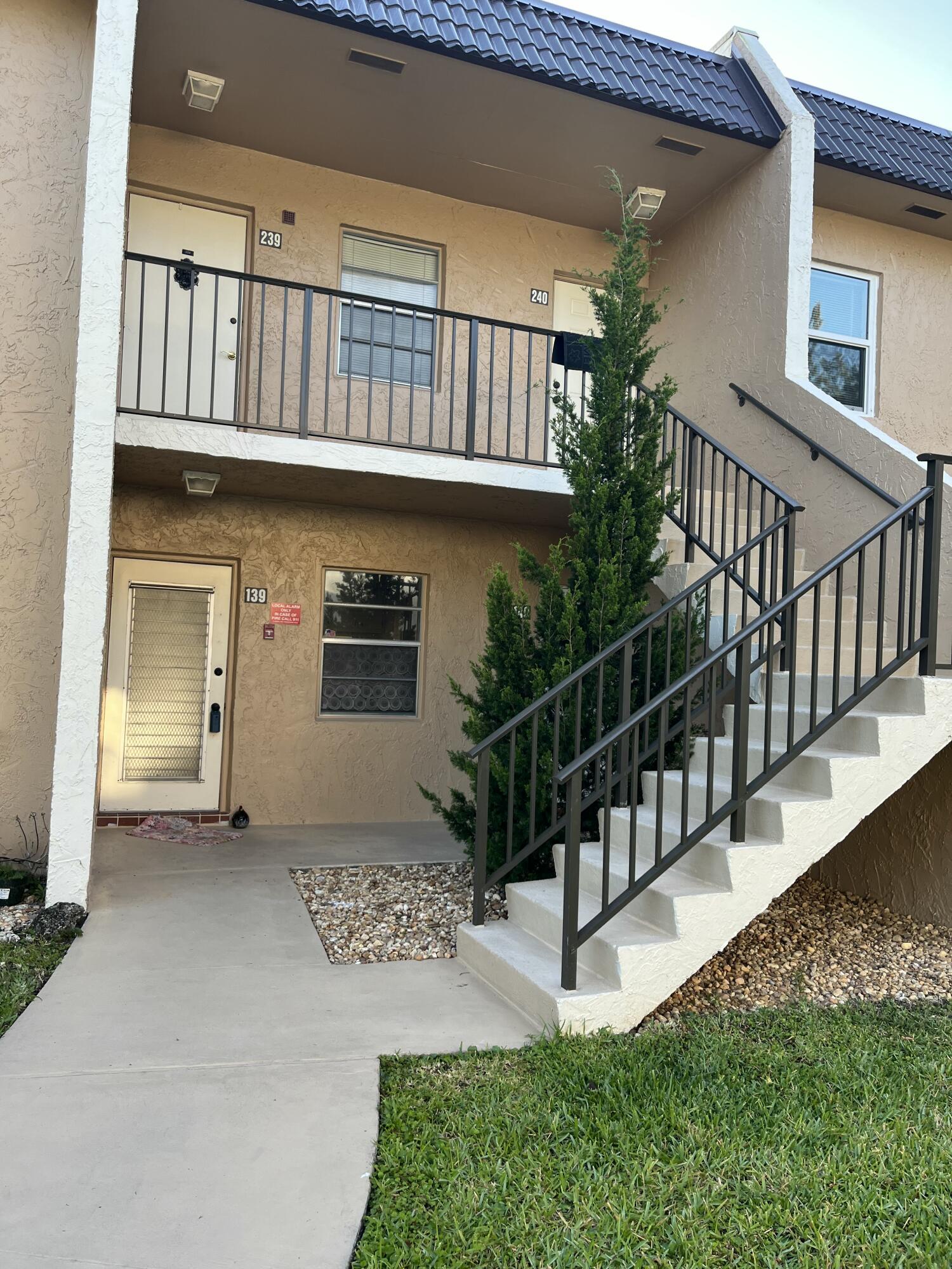 140 Lake Meryl Drive 139