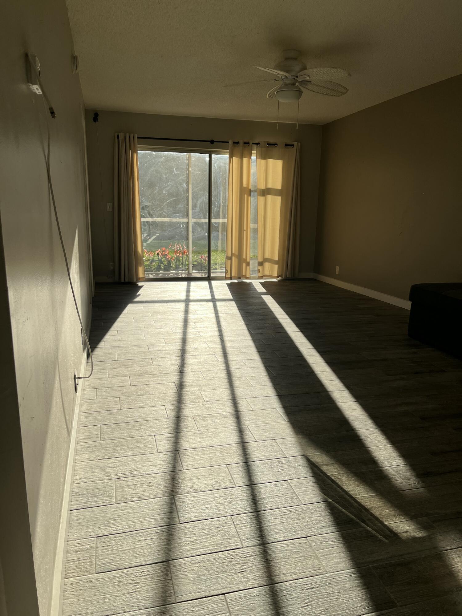 140 Lake Meryl Drive 139