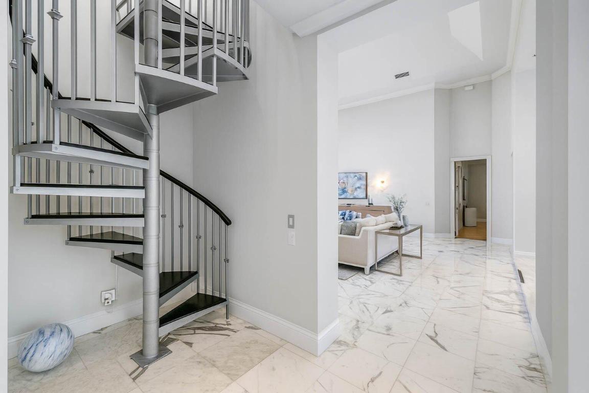 POINT MANALAPAN 9 - Residential Lease