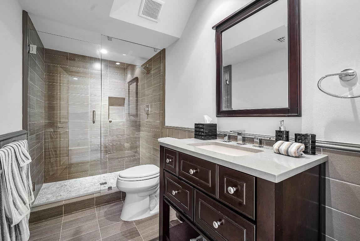 POINT MANALAPAN 9 - Residential Lease