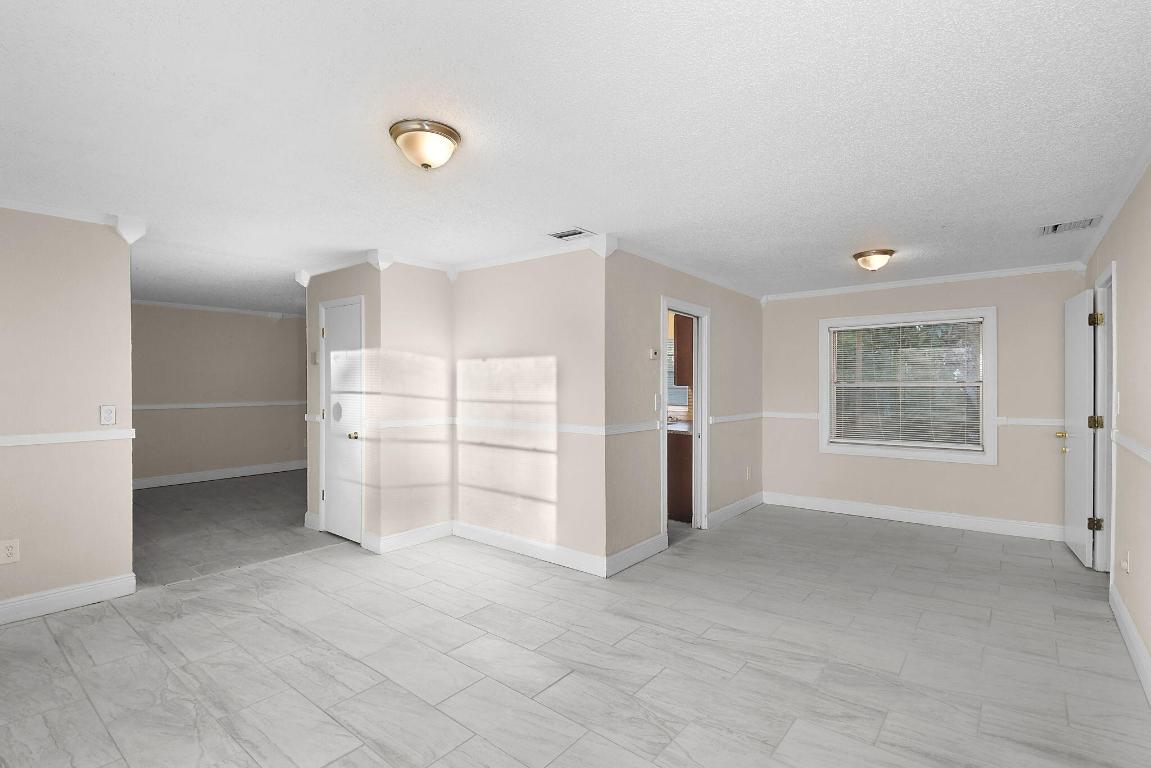 SAN LUCIE PLAZA S/D-UNIT ONE - Residential