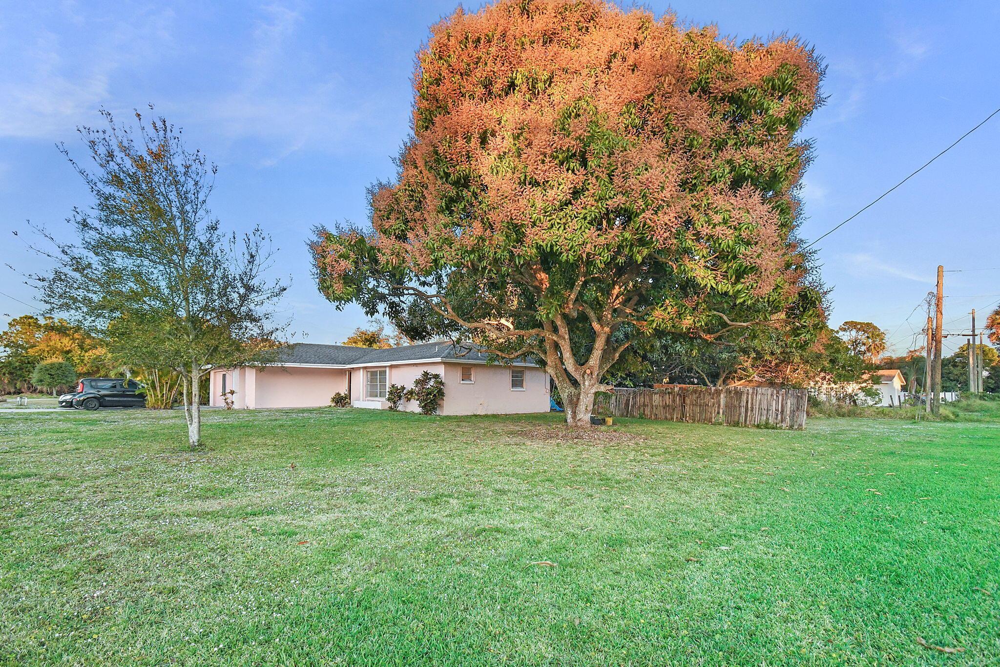 SAN LUCIE PLAZA S/D-UNIT ONE - Residential