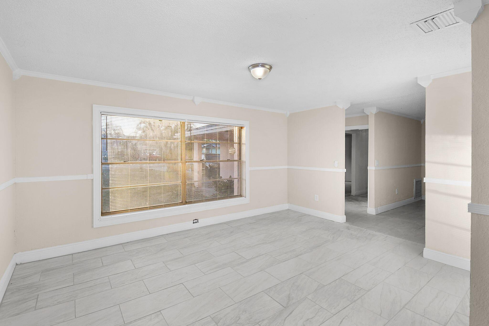 SAN LUCIE PLAZA S/D-UNIT ONE - Residential