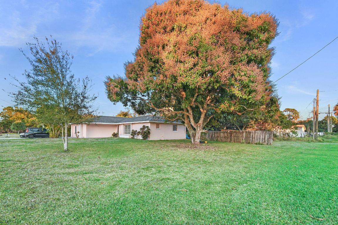 SAN LUCIE PLAZA S/D-UNIT ONE - Residential