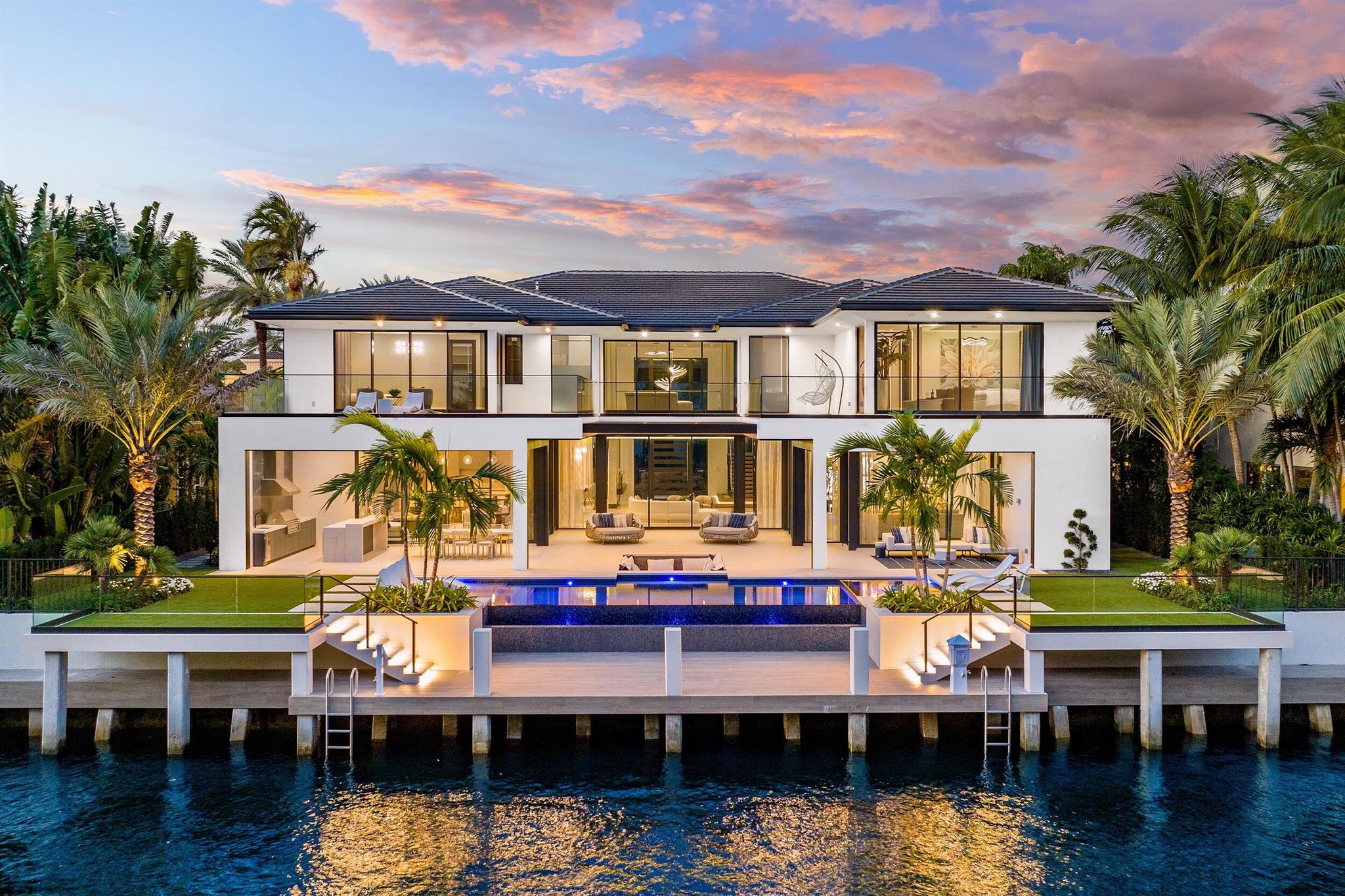 212 W Alexander Palm Road