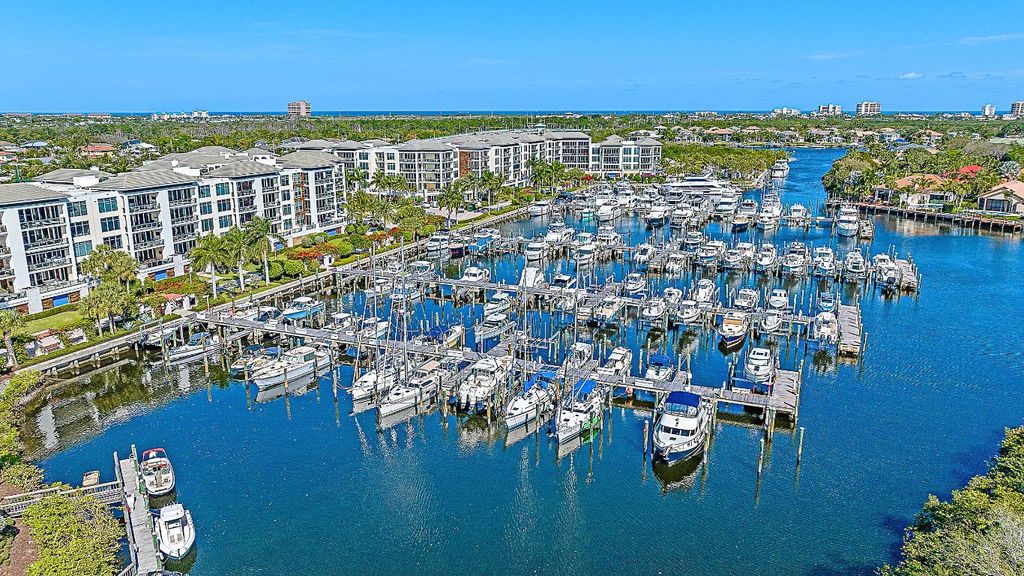 Photo of 2700 Donald Ross Road #402, Palm Beach Gardens, FL 33410 (MLS # R11039985)