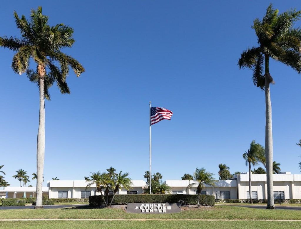 Photo of 2936 Ashley Drive E #B, West Palm Beach, FL 33415 (MLS # R11166316)