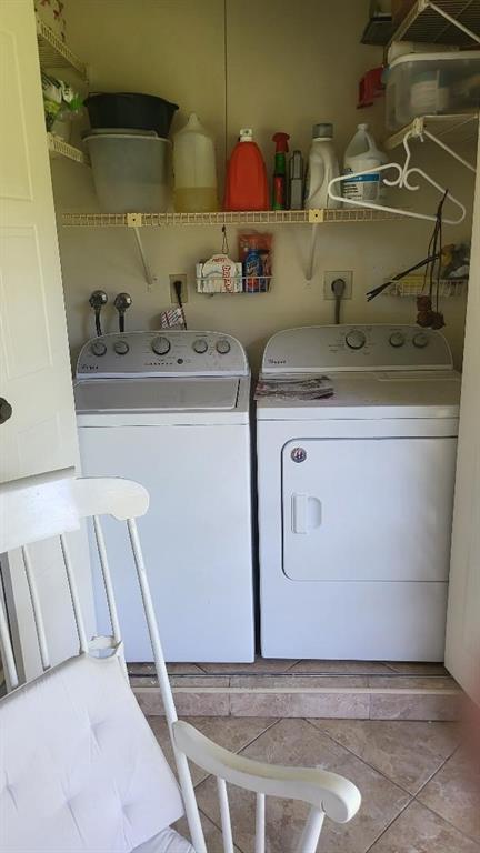 LAS VISTAS CONDOS - Residential