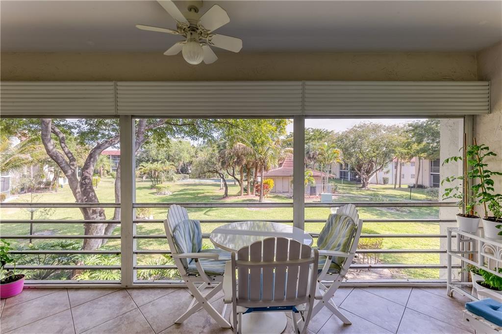 LAS VISTAS CONDOS - Residential