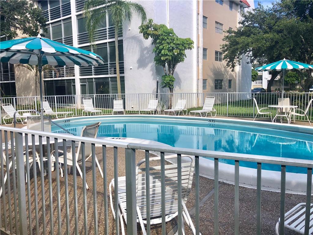 LAS VISTAS CONDOS - Residential