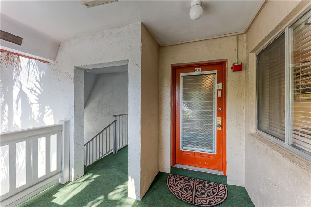 LAS VISTAS CONDOS - Residential