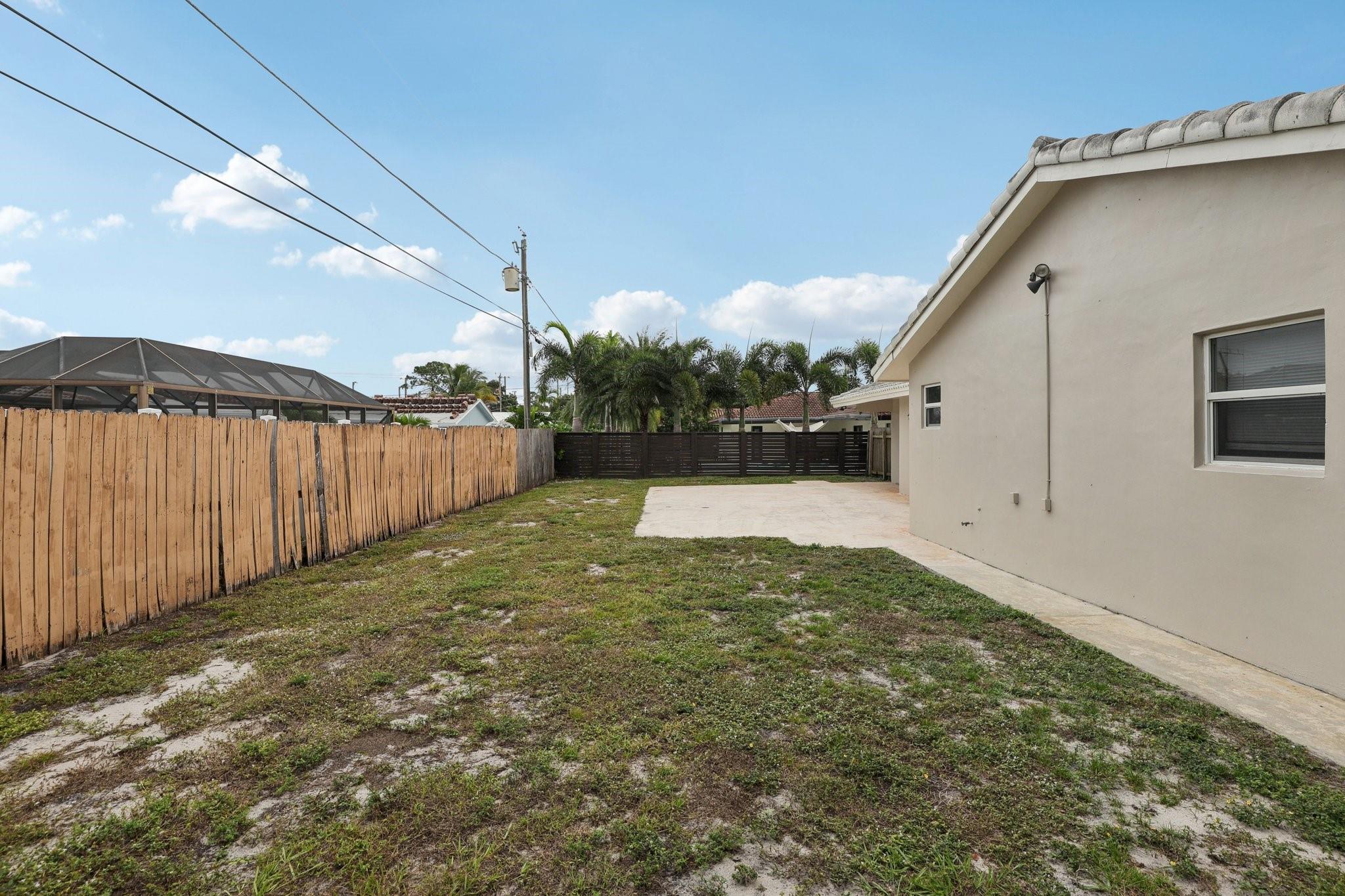 Country Club Village Sec - Residential