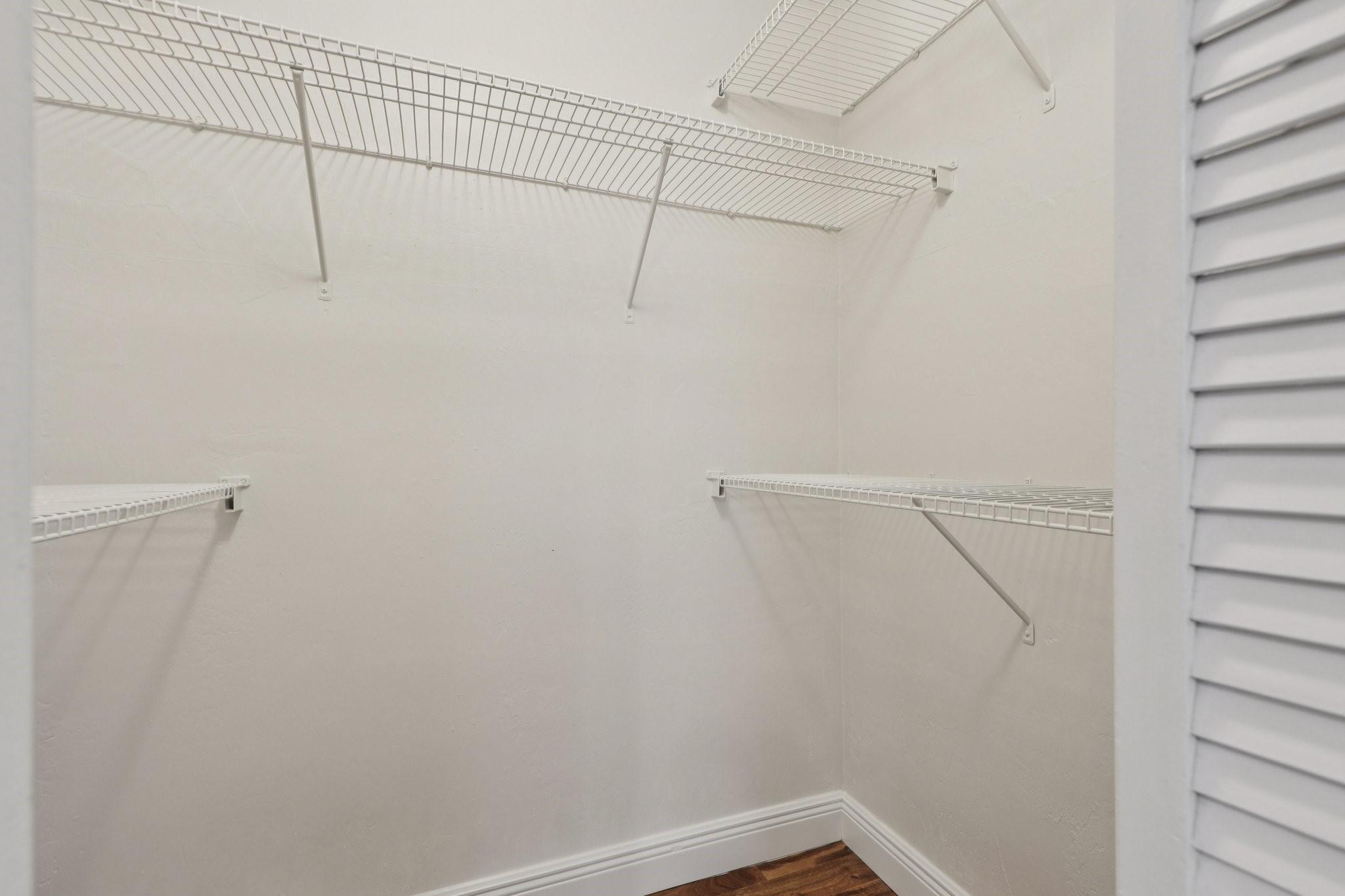 Country Club Village Sec - Residential