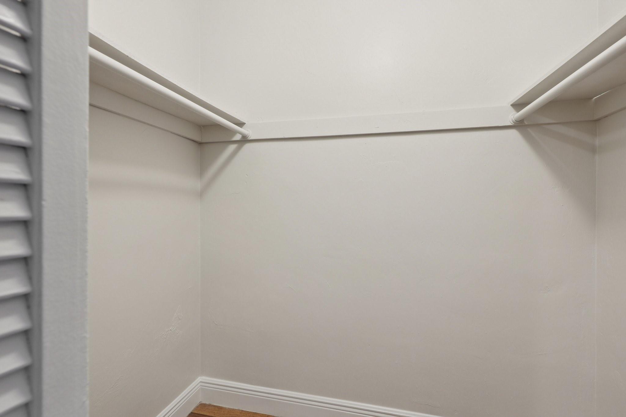 Country Club Village Sec - Residential