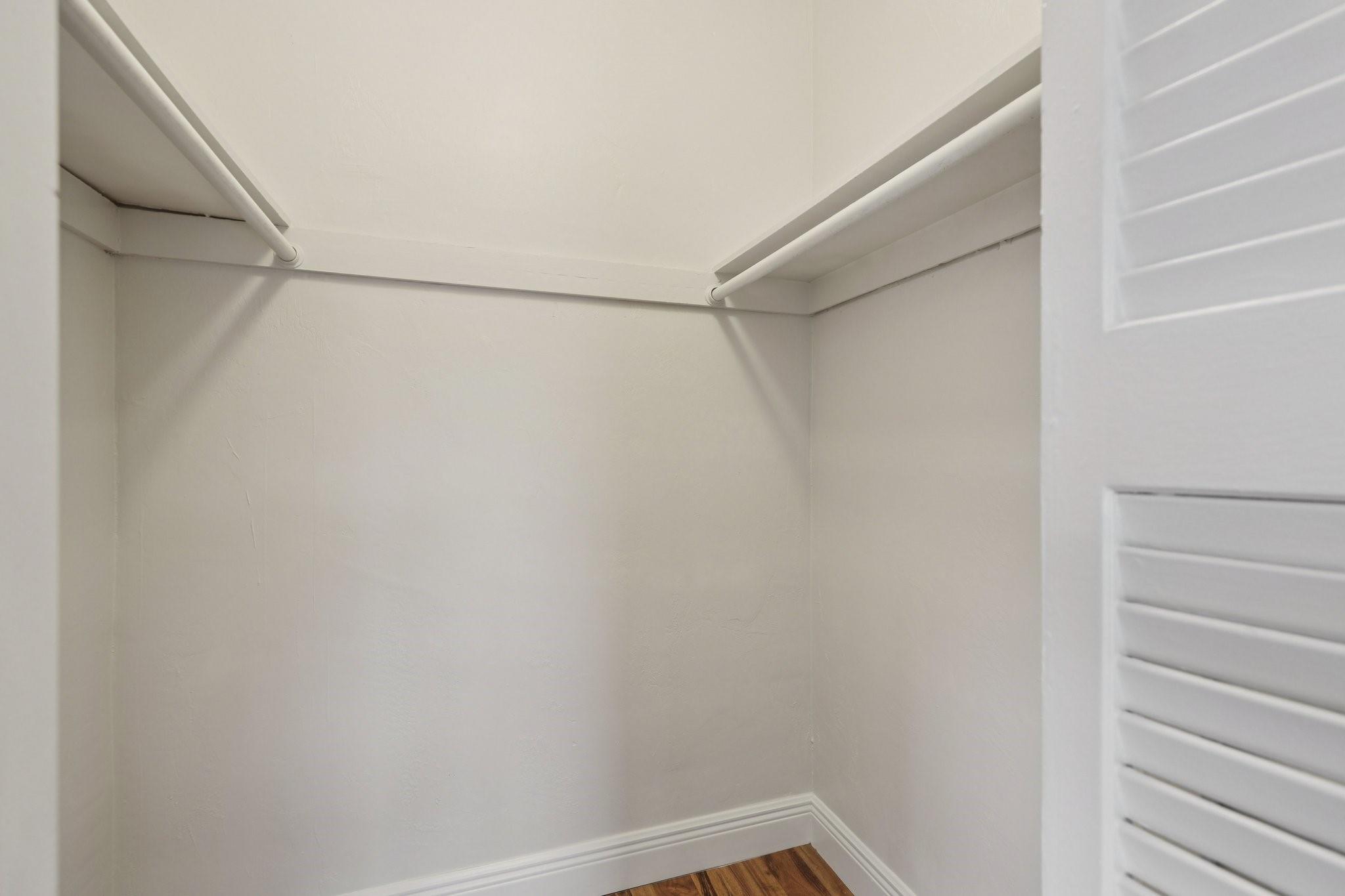 Country Club Village Sec - Residential