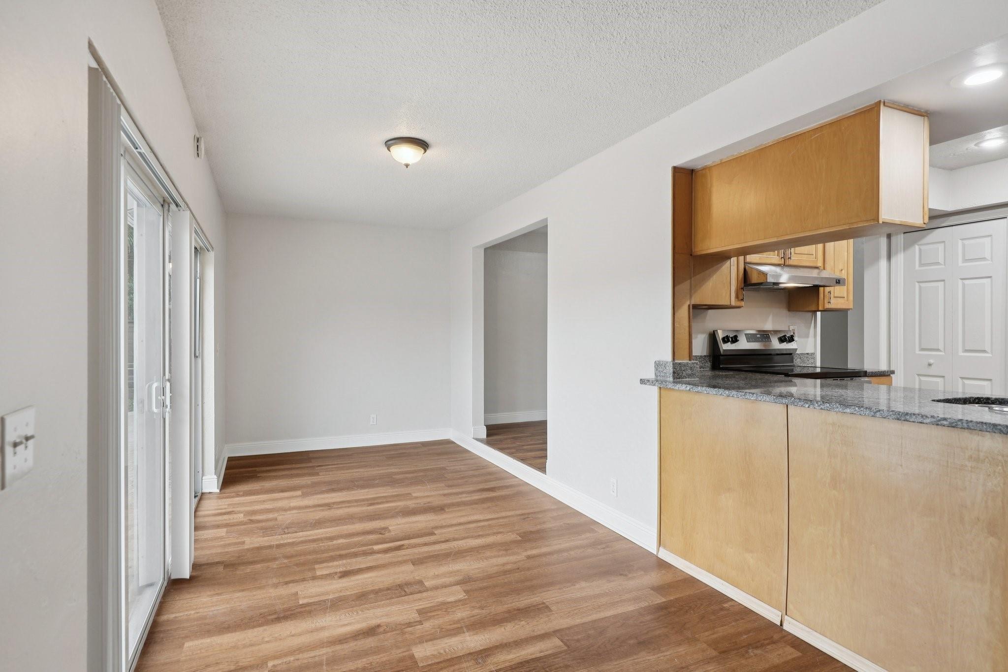 Country Club Village Sec - Residential