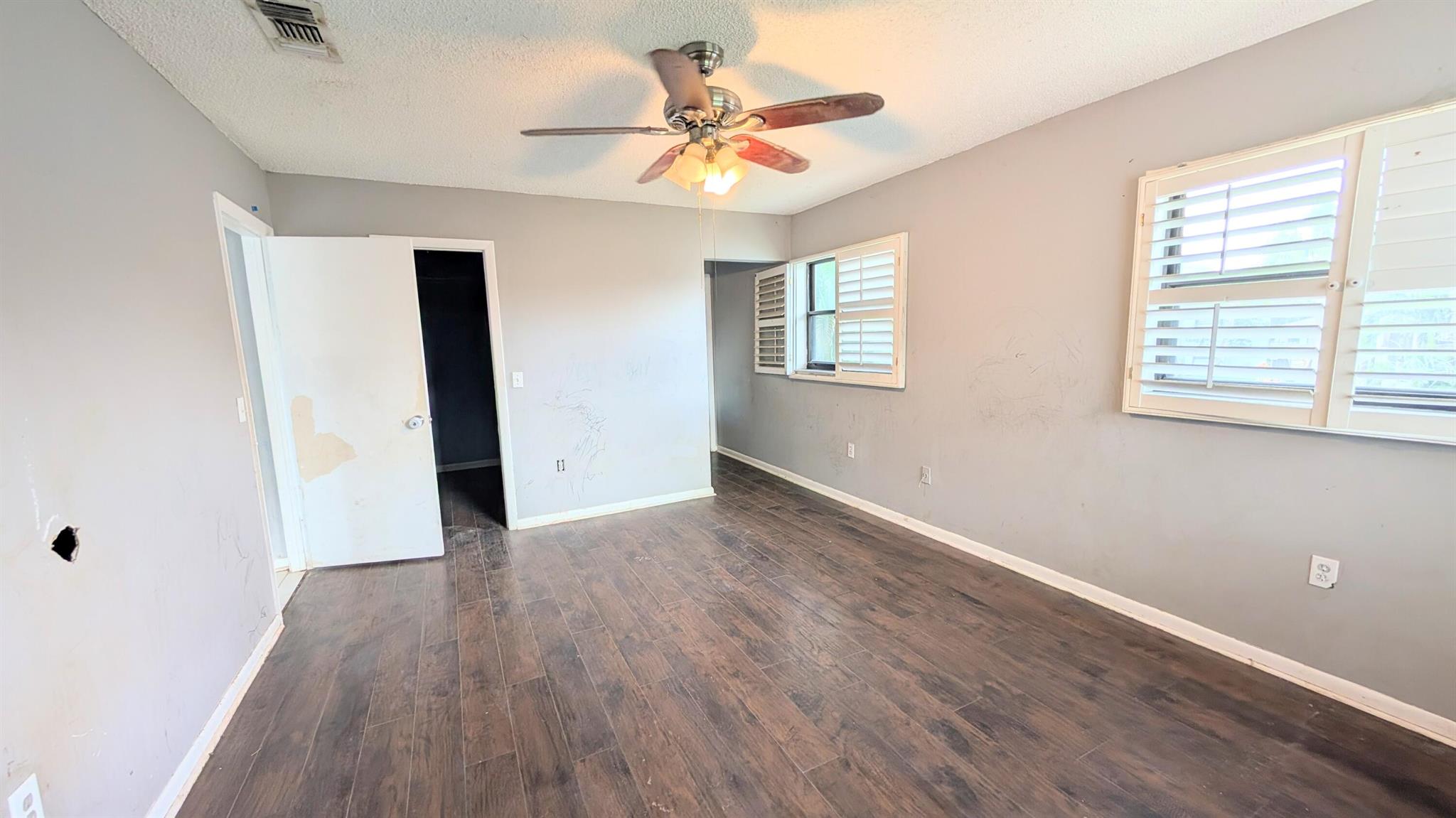 DELRAY OAKS CONDO - Residential