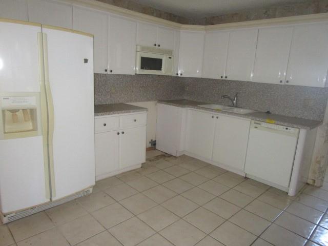 CYPRESS AT WOODMONT - Residential