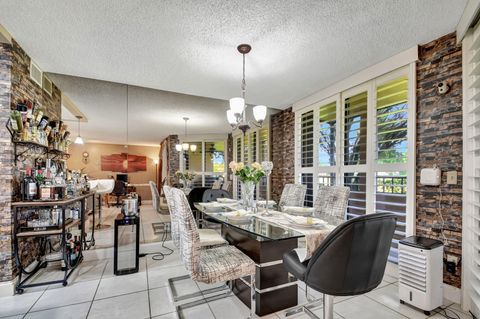 A home in Lake Worth