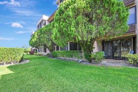 A home in Lake Worth