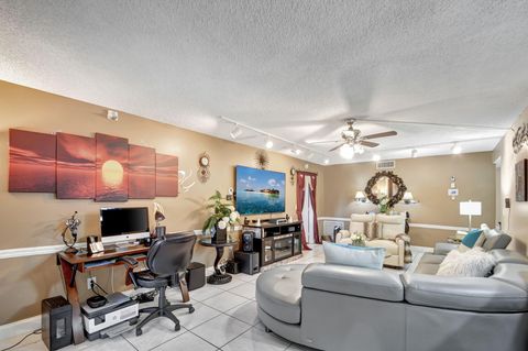 A home in Lake Worth