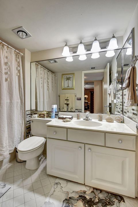 A home in Lake Worth