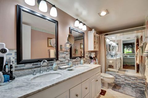 A home in Lake Worth