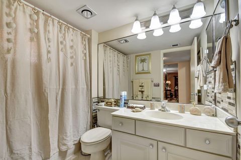 A home in Lake Worth