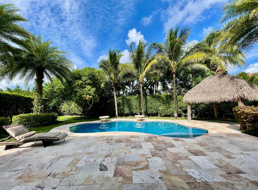 Photo of 4230 Palmetto Trail, Weston, FL 33331 (MLS # B26015412)