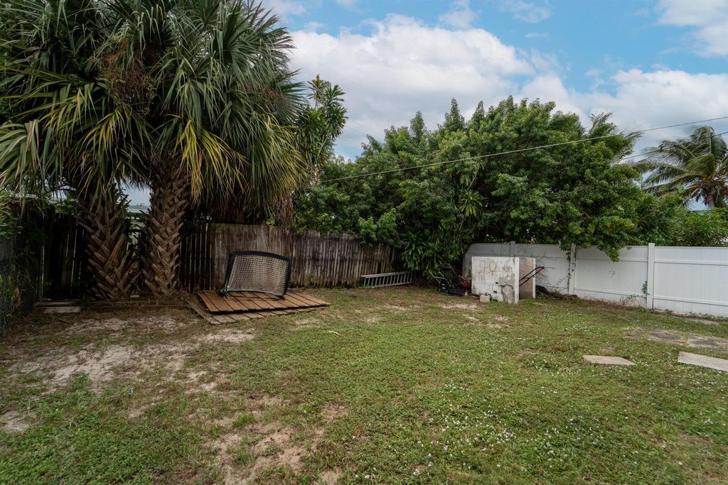 Photo of 1214 Peak Road, Lantana, FL 33462 (MLS # R11093301)