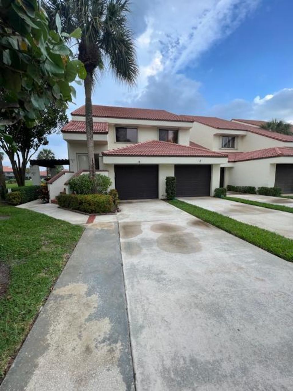 Photo of 402 Sea Oats Drive E #E, Juno Beach, FL 33408 (MLS # R10790297)