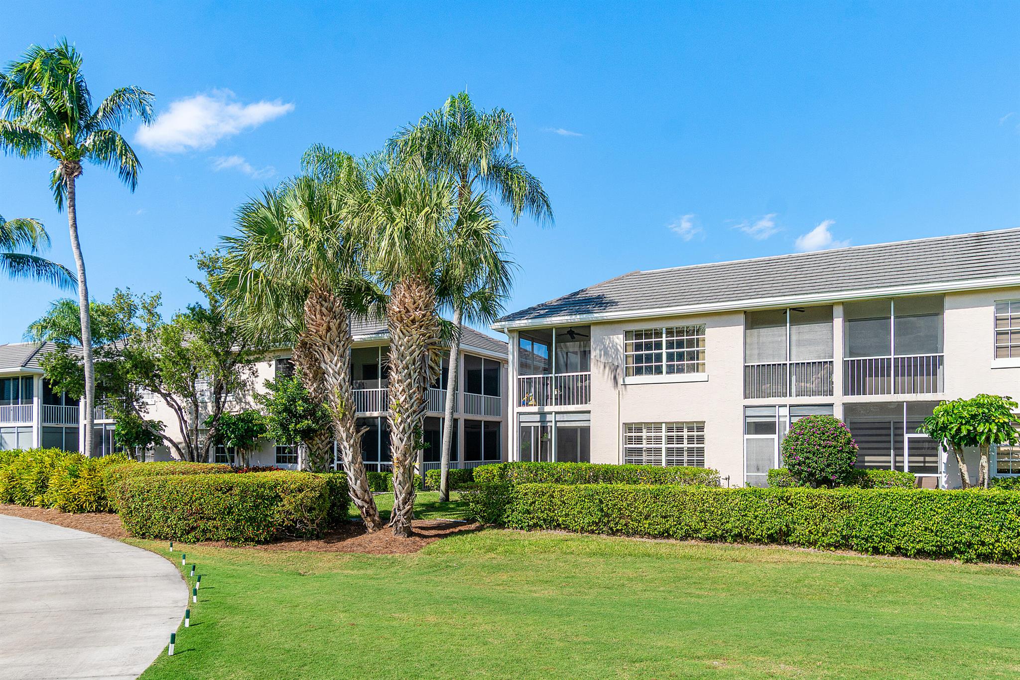 CATALINA / POLO CLUB - Residential