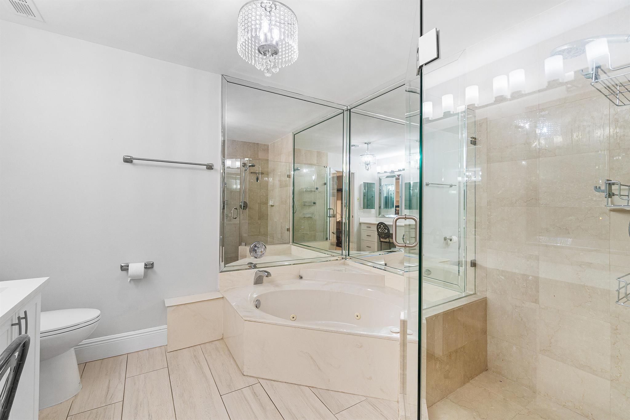 CATALINA / POLO CLUB - Residential