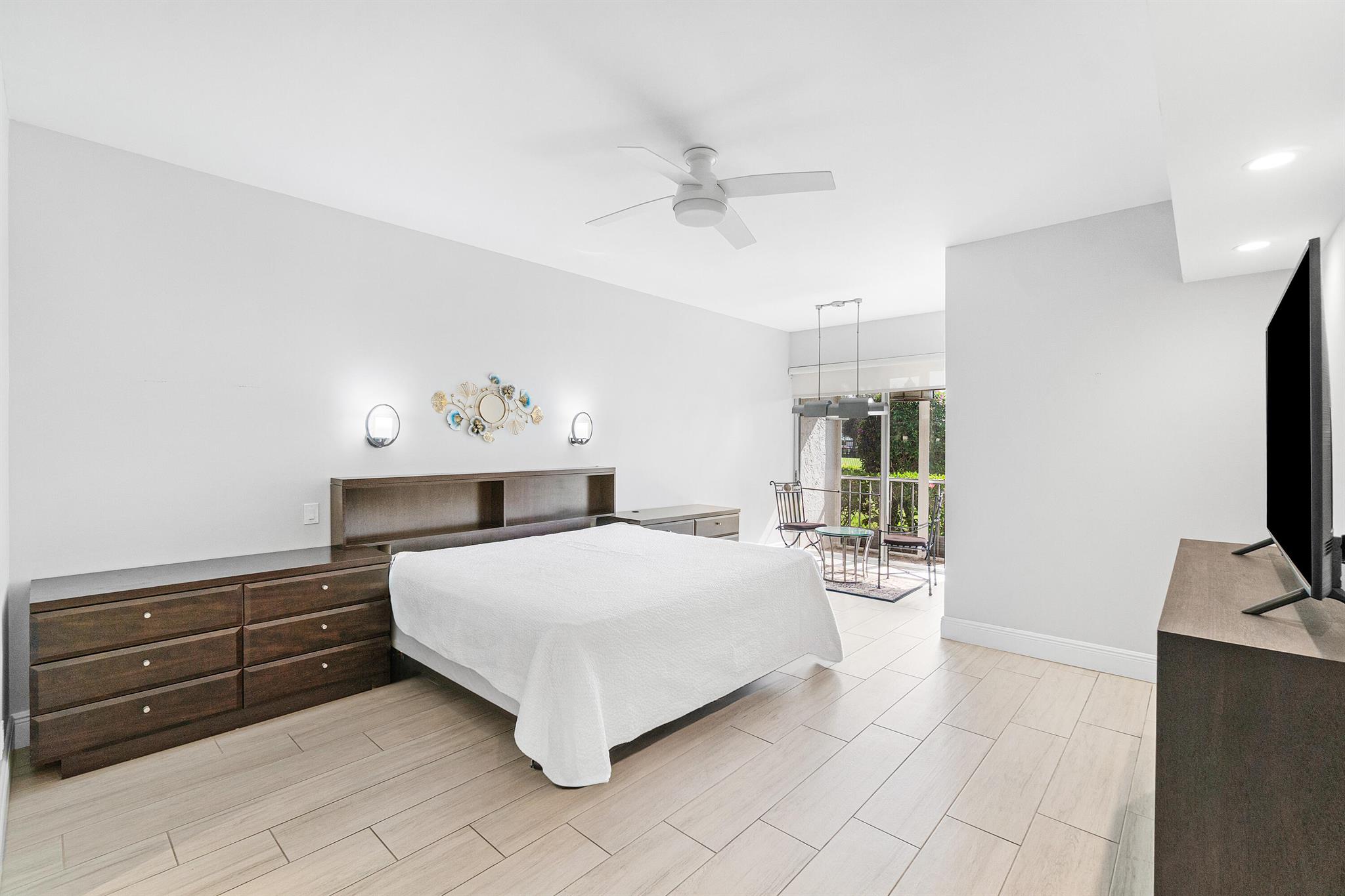 CATALINA / POLO CLUB - Residential