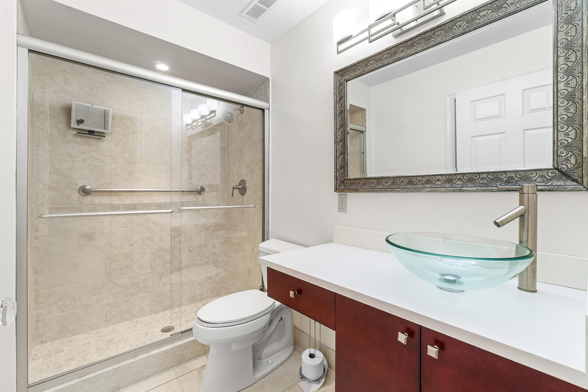 CATALINA / POLO CLUB - Residential