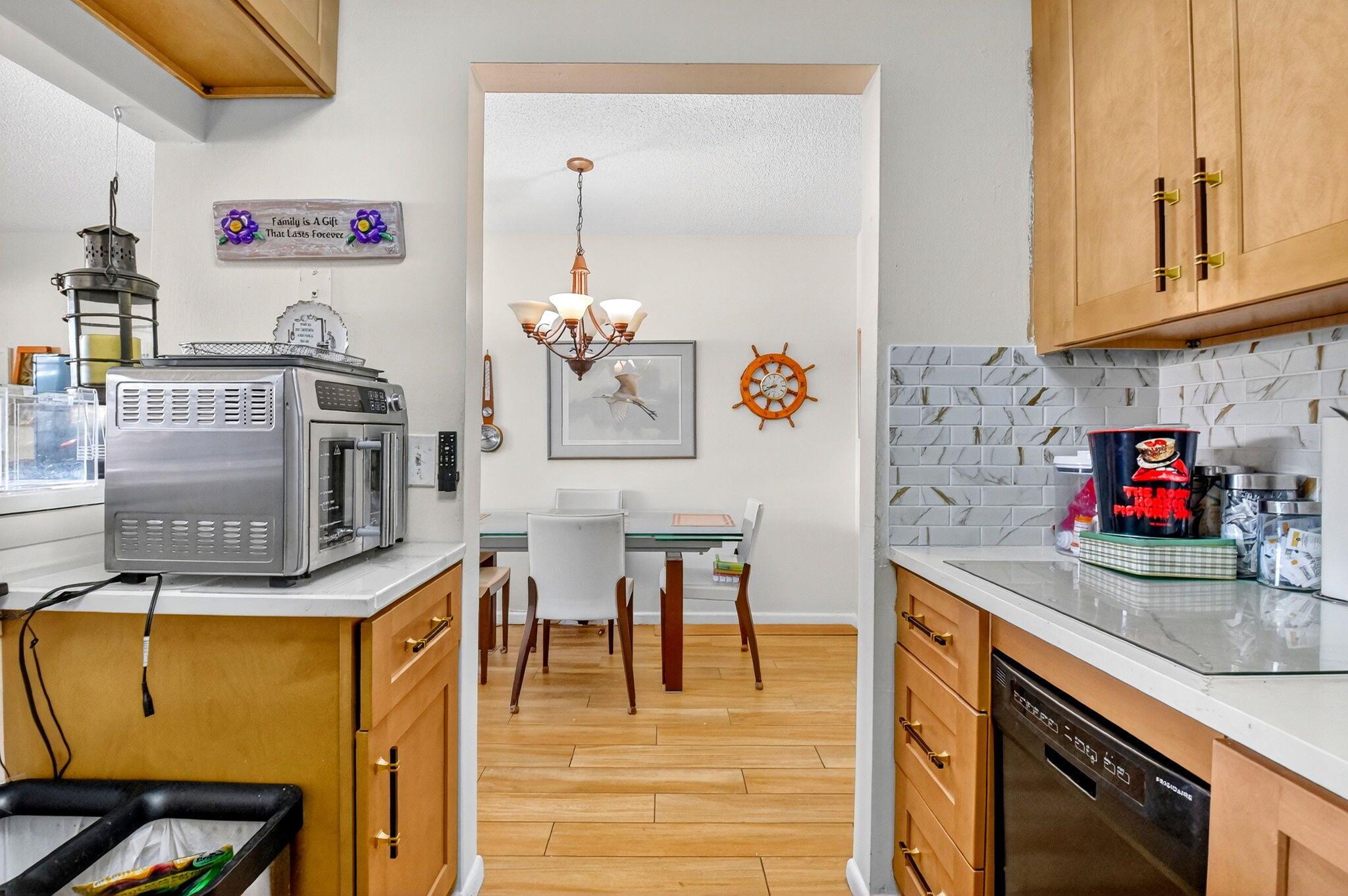 NORTHAMPTON CONDOS - Residential