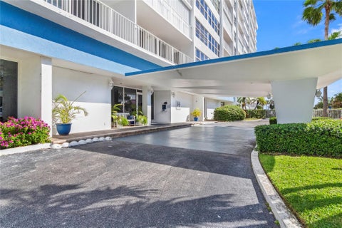 Tiny photo for 800 SE 20th Avenue #809, Deerfield Beach, FL 33441 (MLS # B26018555)