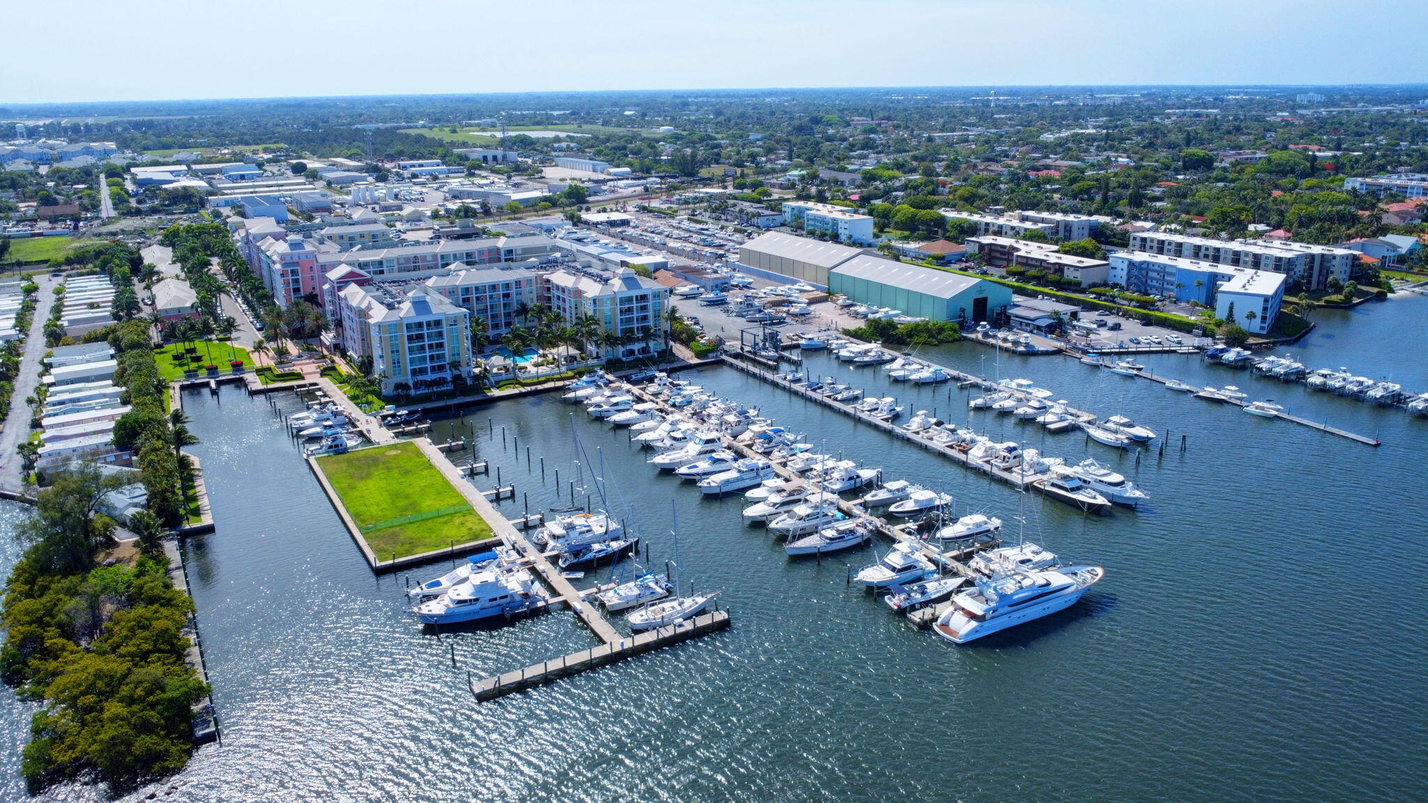 MOORINGS AT LANTANA CONDO 2 - Residential