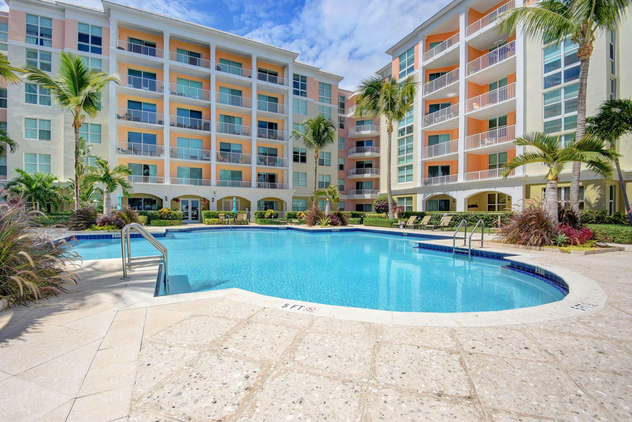 MOORINGS AT LANTANA CONDO - Residential