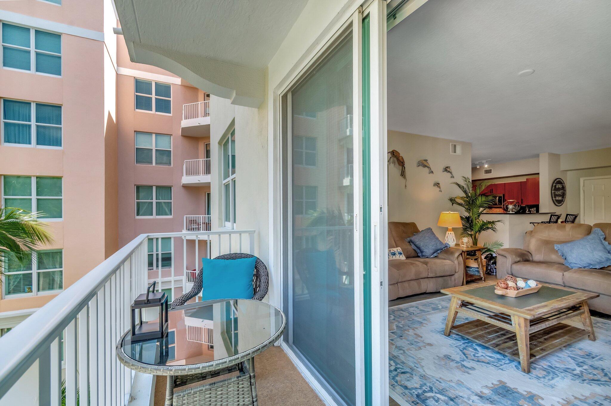 MOORINGS AT LANTANA CONDO - Residential