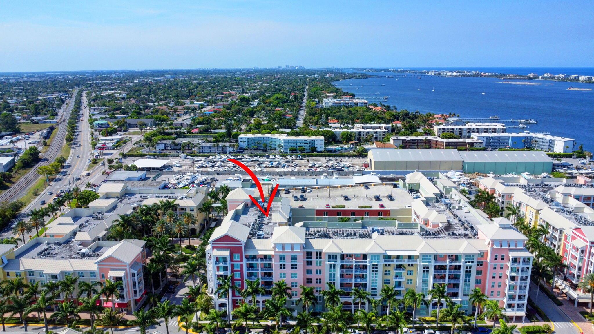 MOORINGS AT LANTANA CONDO - Residential