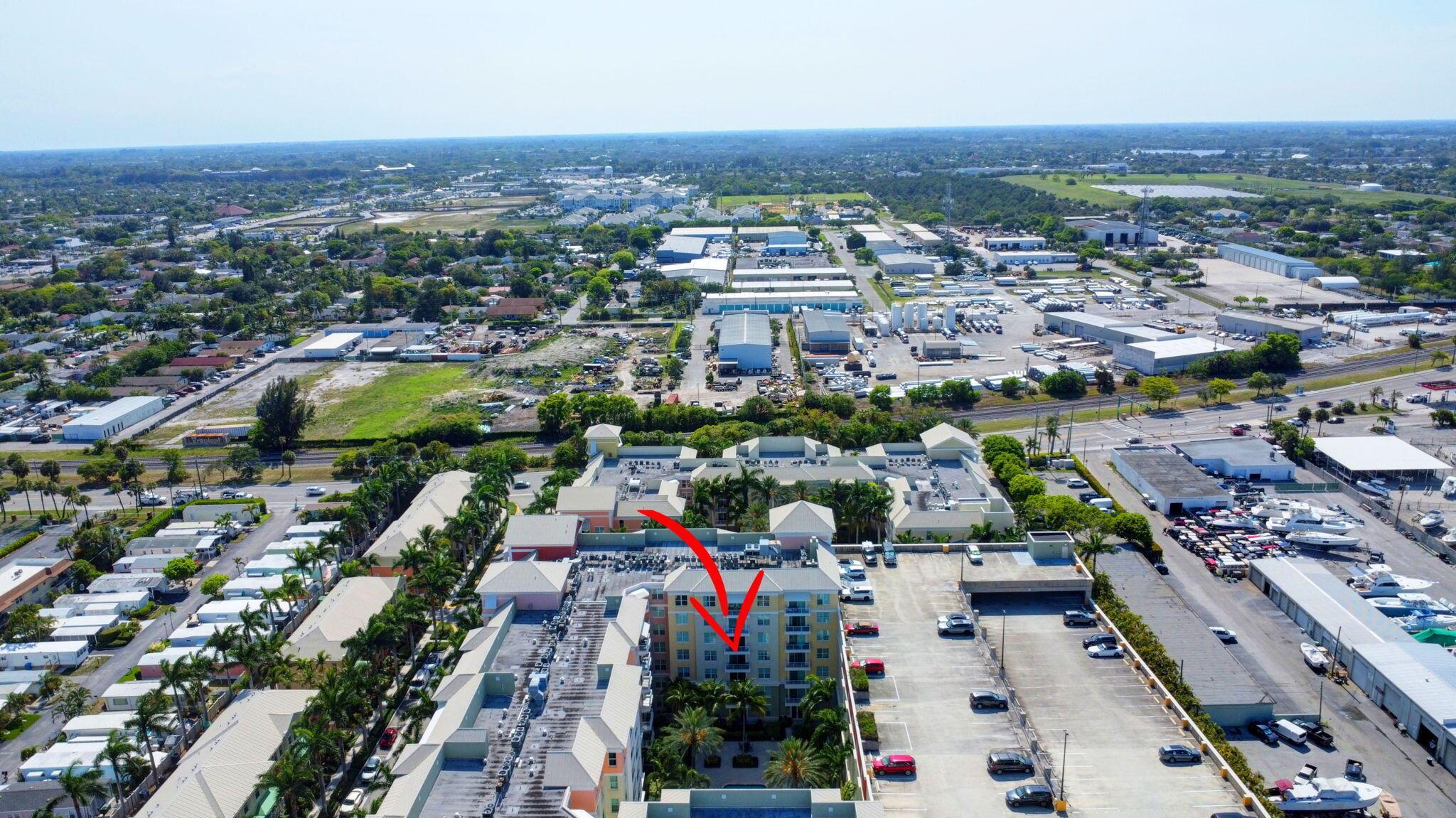 MOORINGS AT LANTANA CONDO - Residential