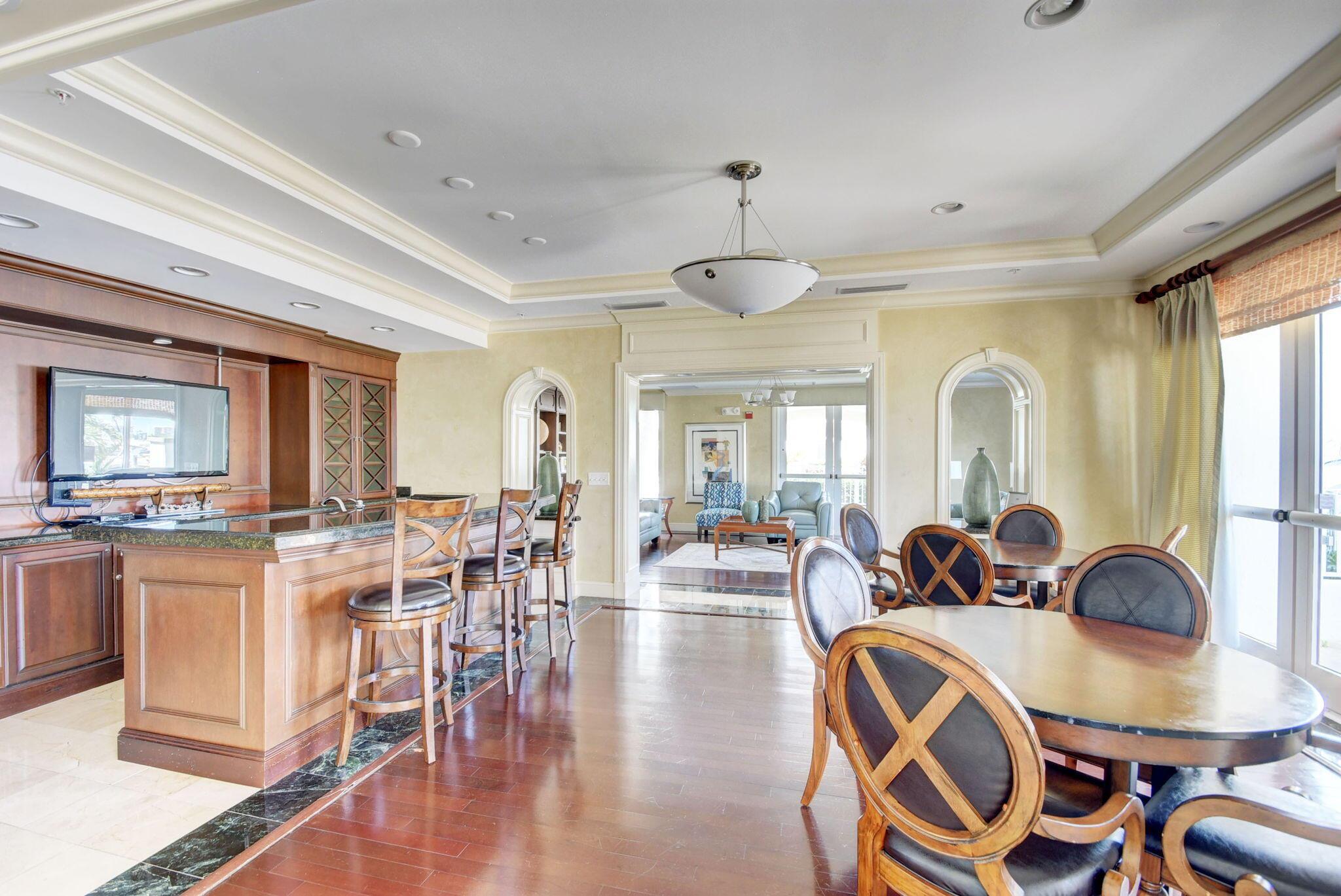 MOORINGS AT LANTANA CONDO - Residential