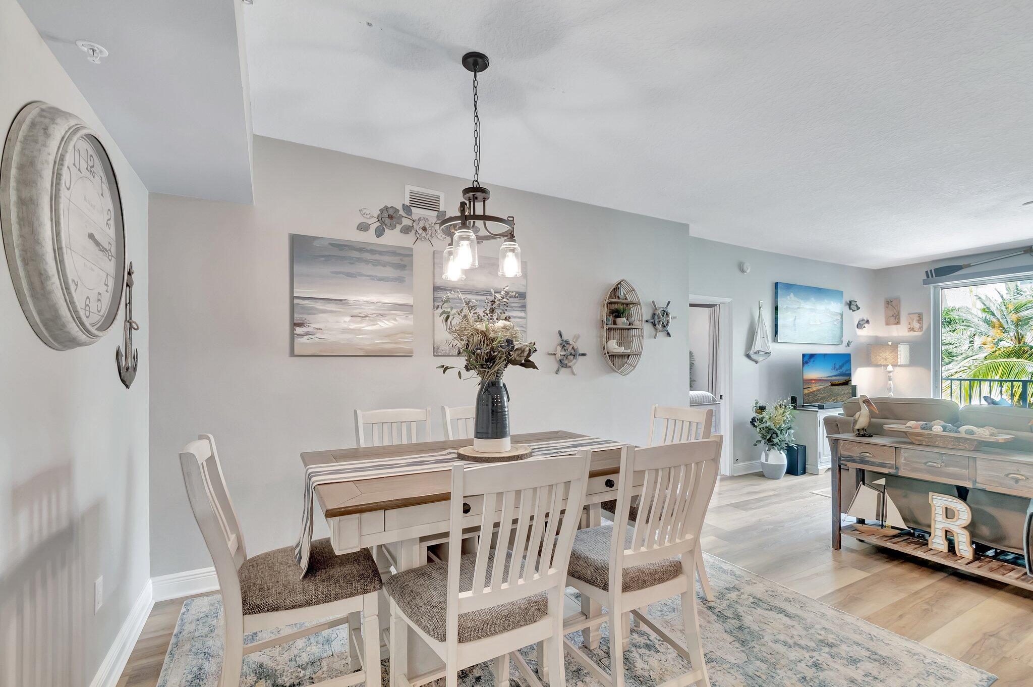 MOORINGS AT LANTANA CONDO - Residential