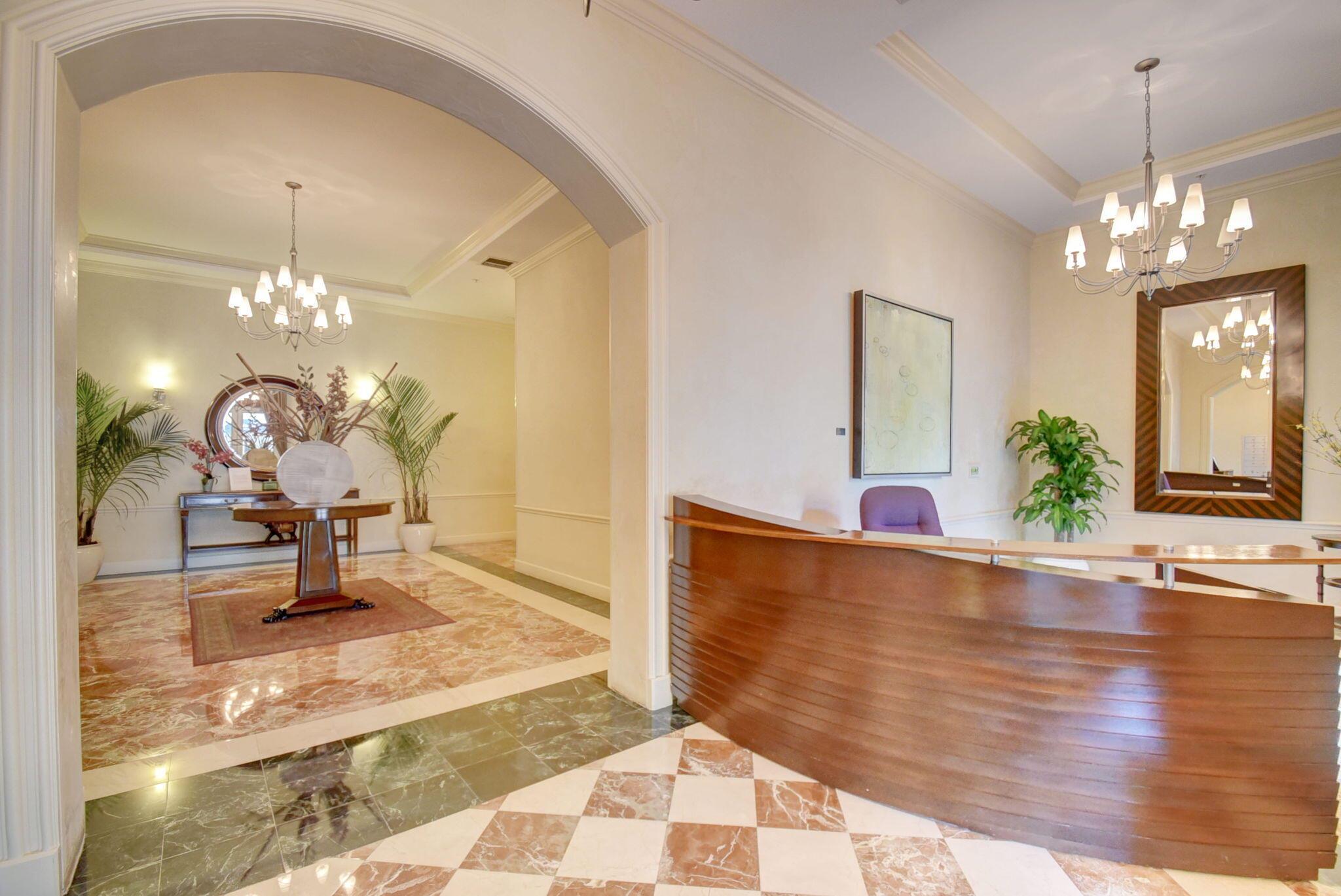 MOORINGS AT LANTANA CONDO - Residential