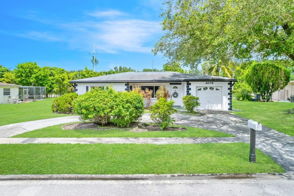 Photo of 4579 Addison Street, Boca Raton, FL 33428 (MLS # R11120500)