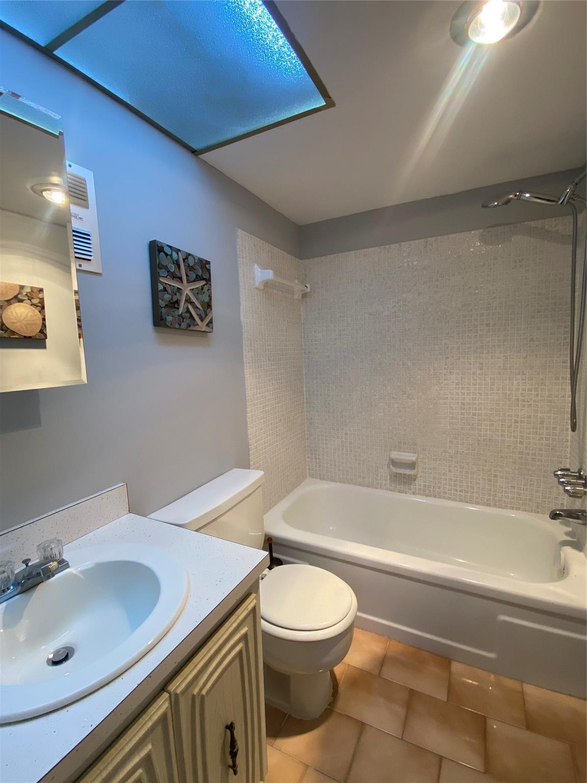 Cromwell West Condo - Residential Lease