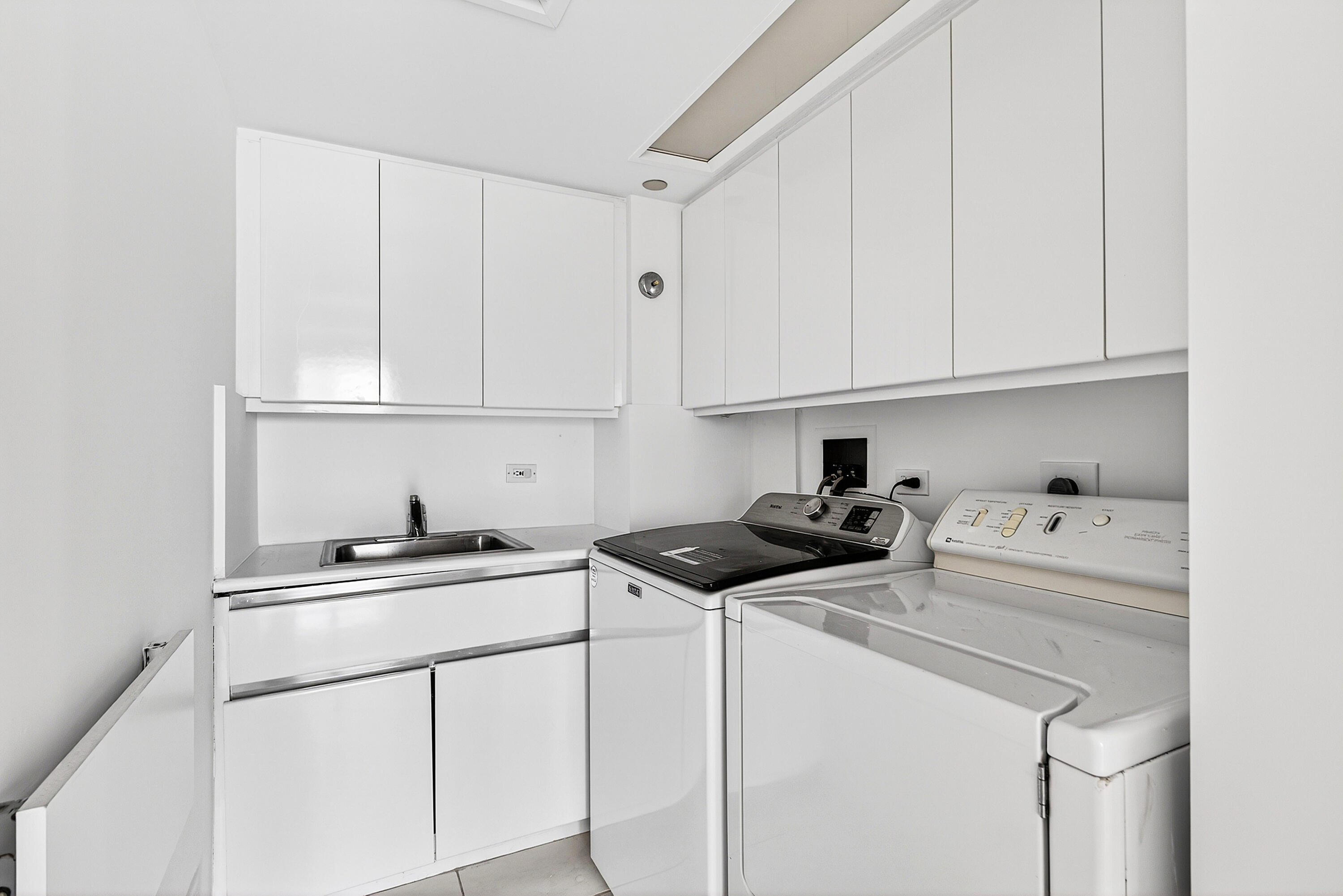 VILLA COSTA CONDO - Residential